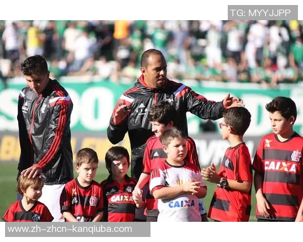 克鲁塞对决精彩回顾与战术分析探讨全方位解读比赛亮点与球员表现