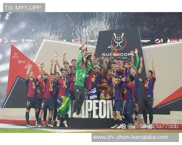 巴萨在经典德比中以五球大胜皇马展现强大实力与团队配合